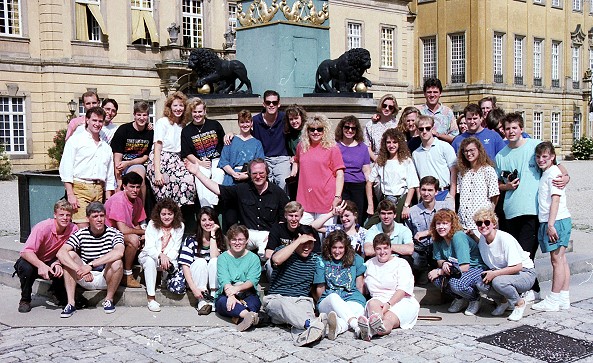 1992 Gerhard mit US-Continentals im Marburger Schlosshof